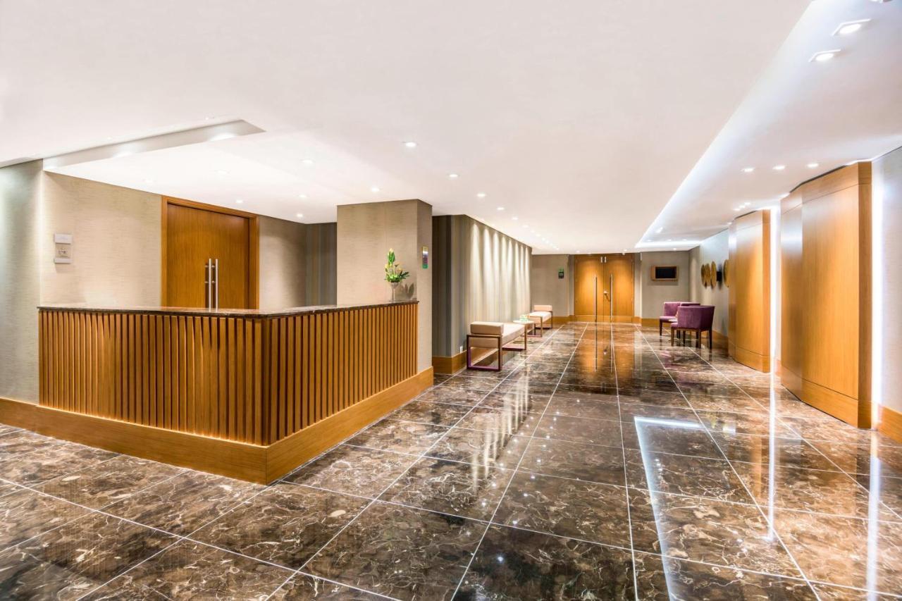 Courtyard By Marriott Bogota Airport Hotel Buitenkant foto