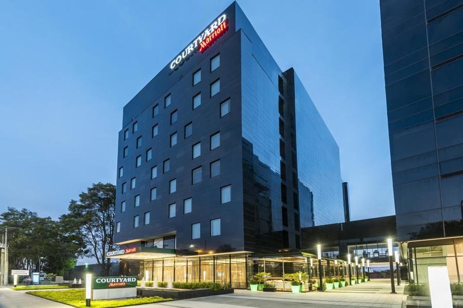 Courtyard By Marriott Bogota Airport Hotel Buitenkant foto