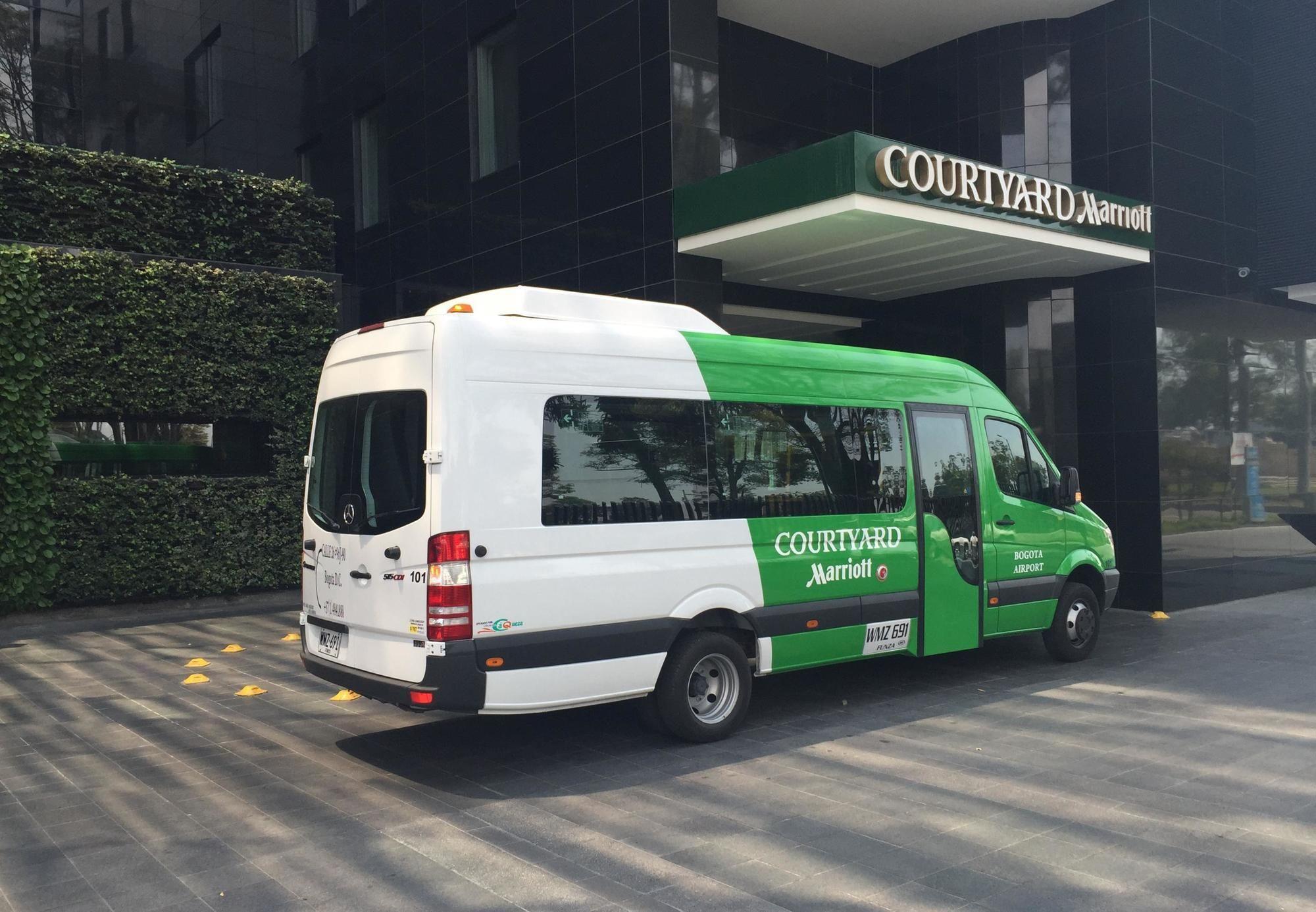 Courtyard By Marriott Bogota Airport Hotel Buitenkant foto